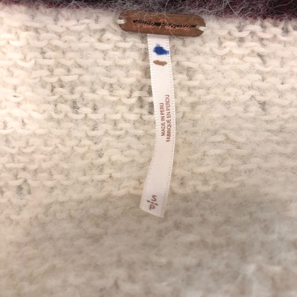 Free Peoplw cream Alpaca sweater NWOT - Picture 8 of 8
